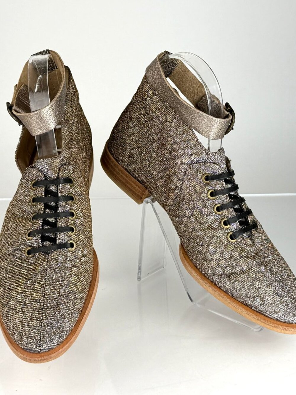 Free People Metallic Gold Silver D'Orsay Oxford Ankle Strap Booties Flats sz 7